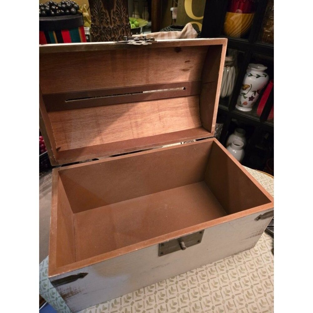 Distressed Chalk Painted Trunk With Slit In Top - Picture 3 of 4